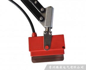 輕I型集電器