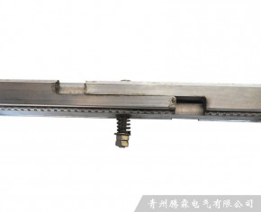 鋁質(zhì)鋼體滑觸線溫度補(bǔ)償器